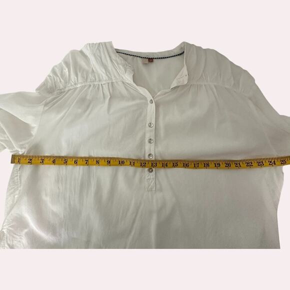 Anthropologie Pilcro White Pleated Shoulder Oversize Popover Blouse (L) - Picture 8 of 12